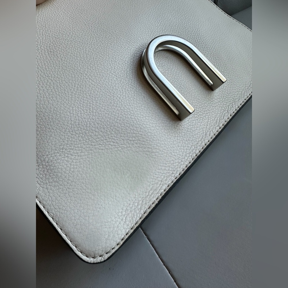 Fossil Light Gray/Cream Finley Leather Shoulder Bag - Picture 11 of 16